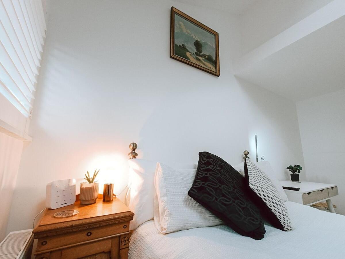 The Pembroke Studio By Richmond Park